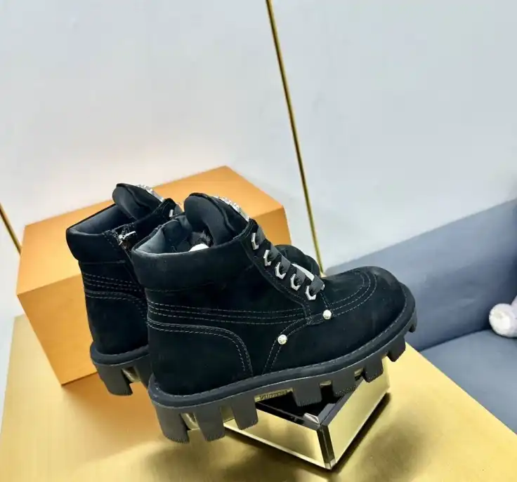 hype LV Boots