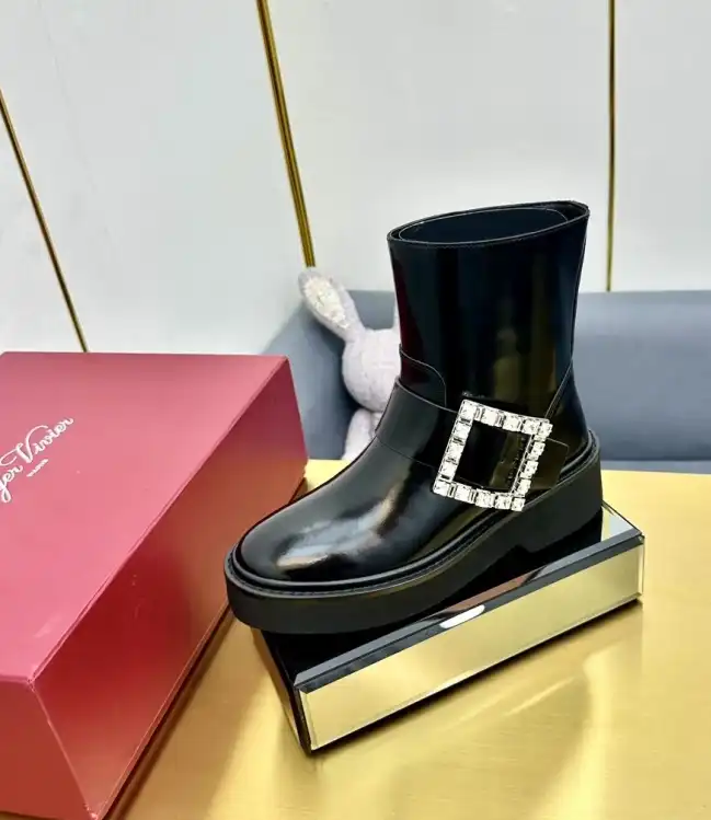 hype Roger Vivier Boots