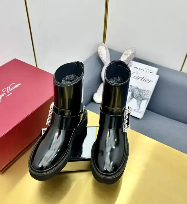 hype Roger Vivier Boots