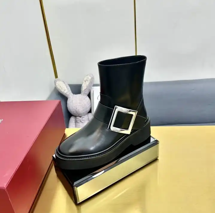 hype Roger Vivier Boots