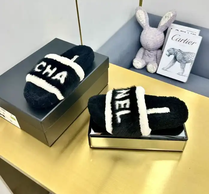 hype Chanel Slippers