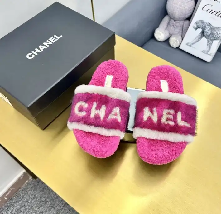 hype Chanel Slippers