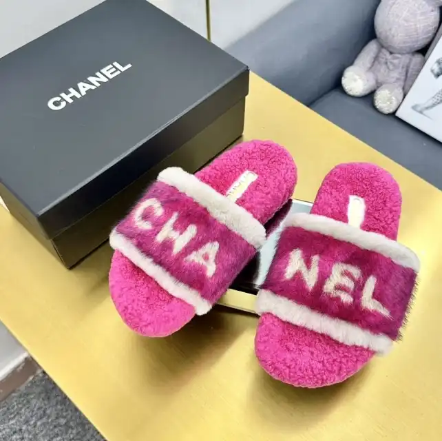 hype Chanel Slippers