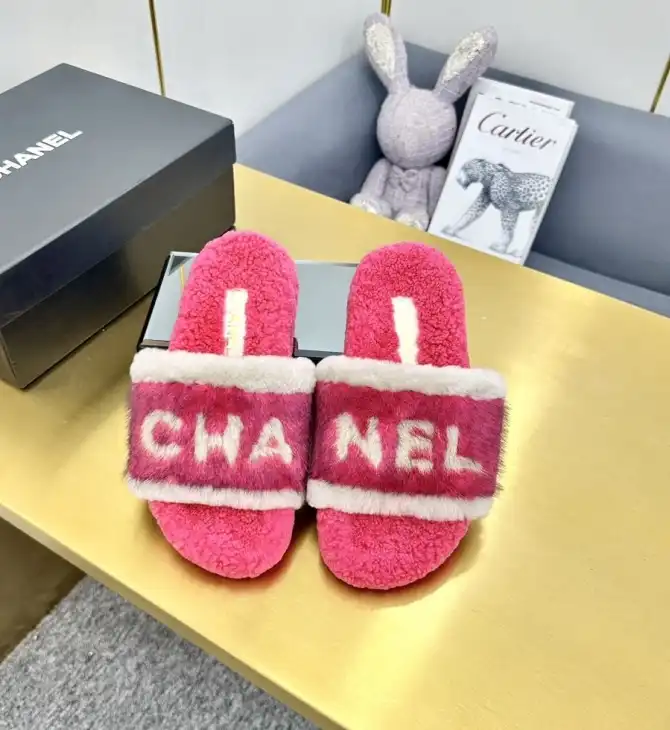 hype Chanel Slippers