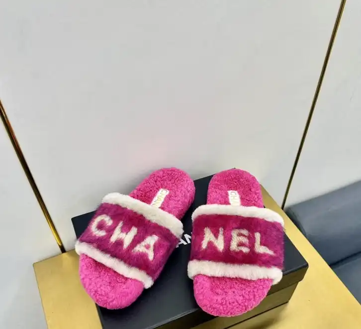 hype Chanel Slippers