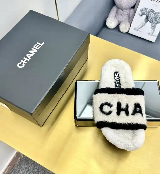 hype Chanel Slippers