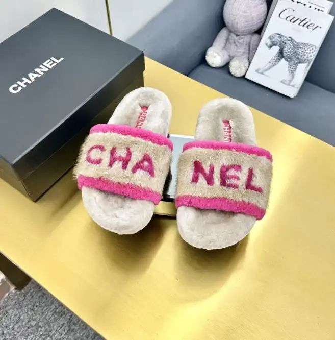 hype Chanel Slippers