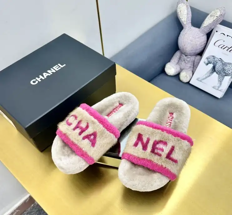 hype Chanel Slippers