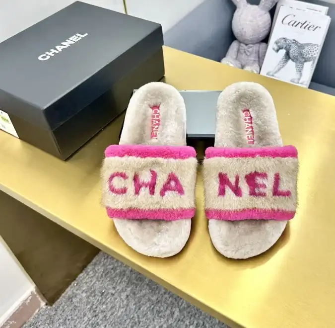 hype Chanel Slippers