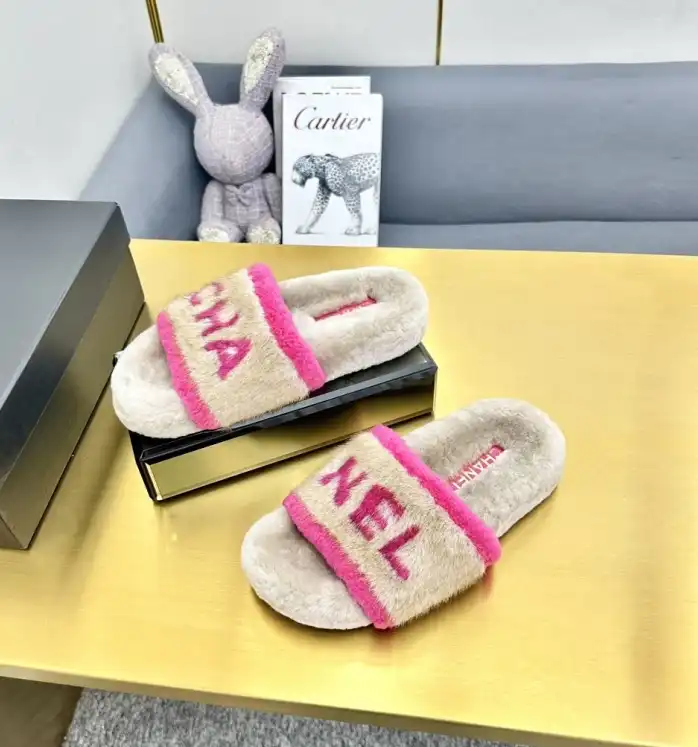 hype Chanel Slippers