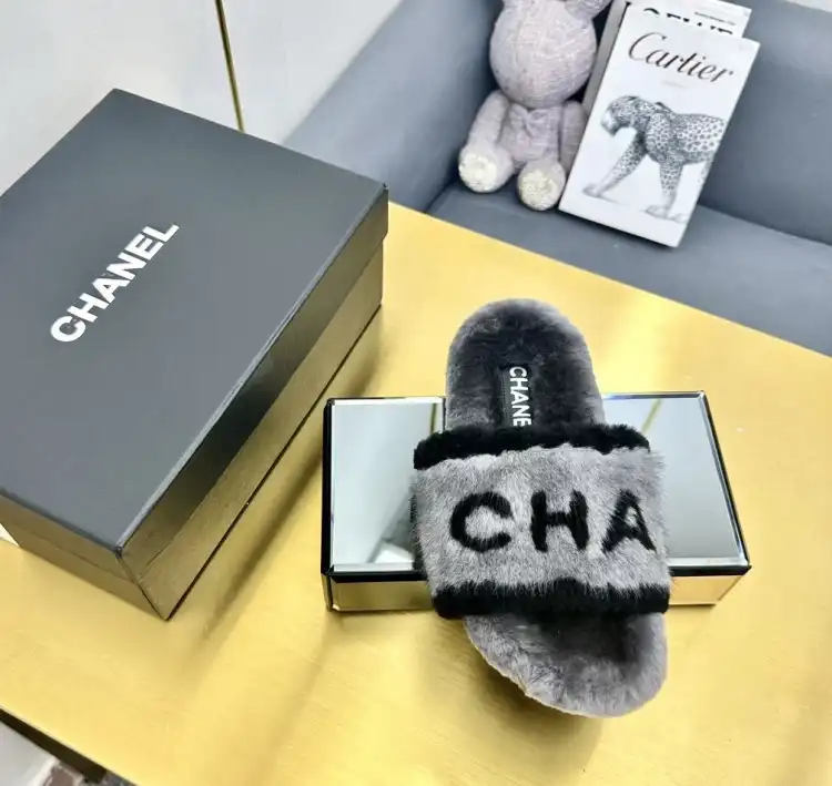 hype Chanel Slippers