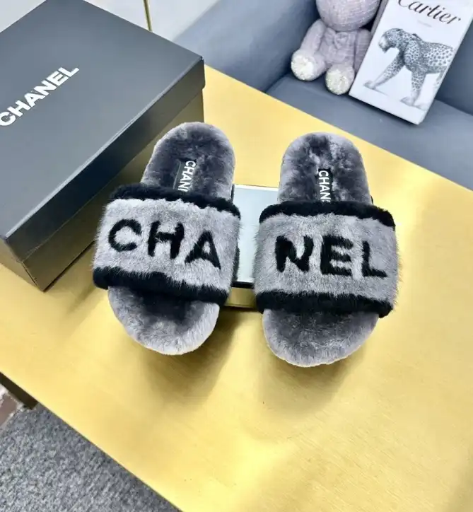 hype Chanel Slippers