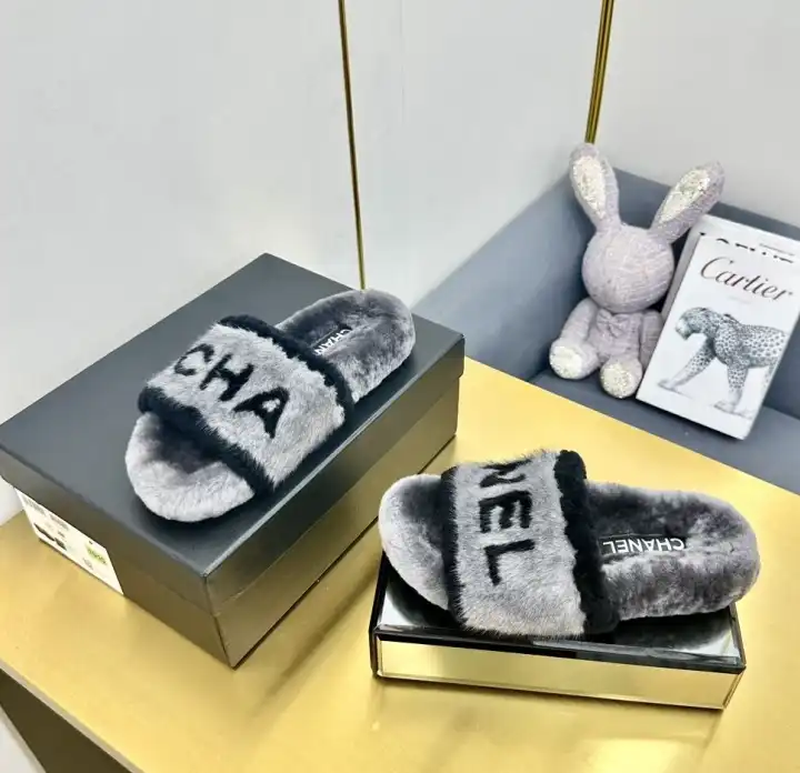 hype Chanel Slippers