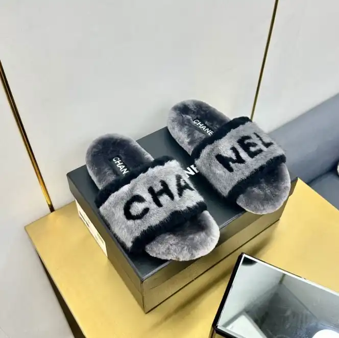 hype Chanel Slippers