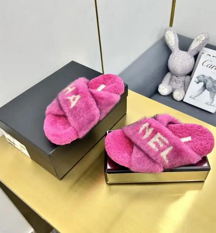 hype Chanel Slippers