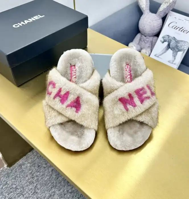 hype Chanel Slippers