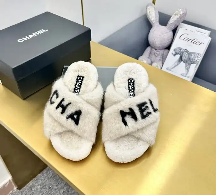 hype Chanel Slippers