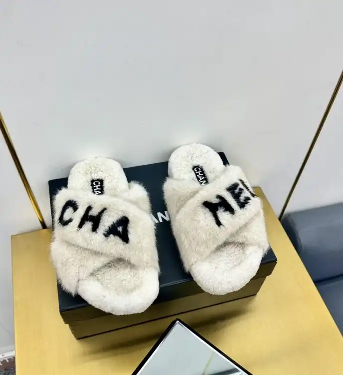 hype Chanel Slippers