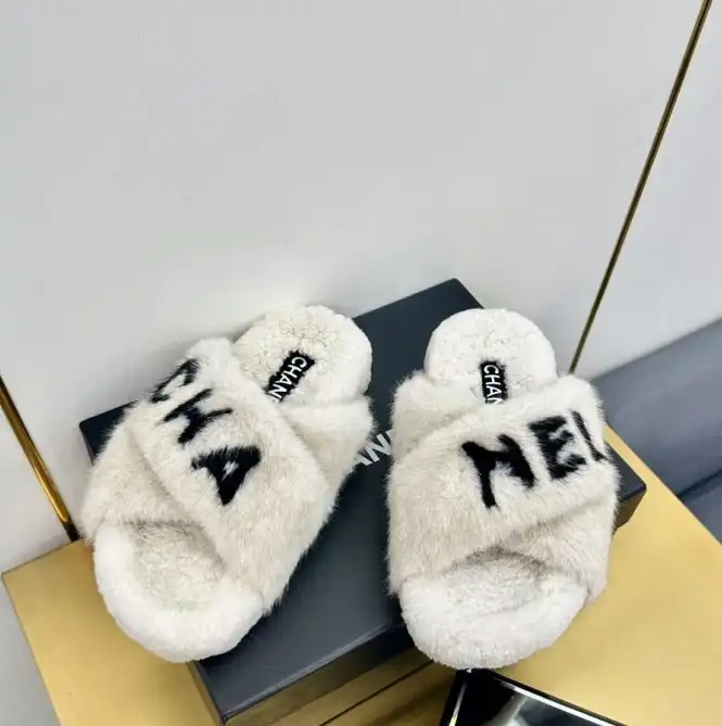 hype Chanel Slippers