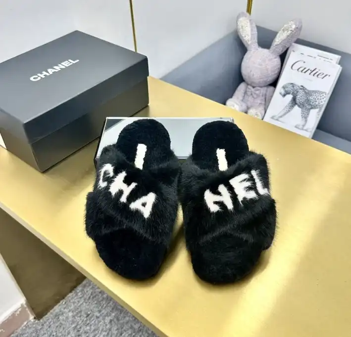 hype Chanel Slippers