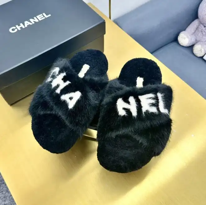 hype Chanel Slippers