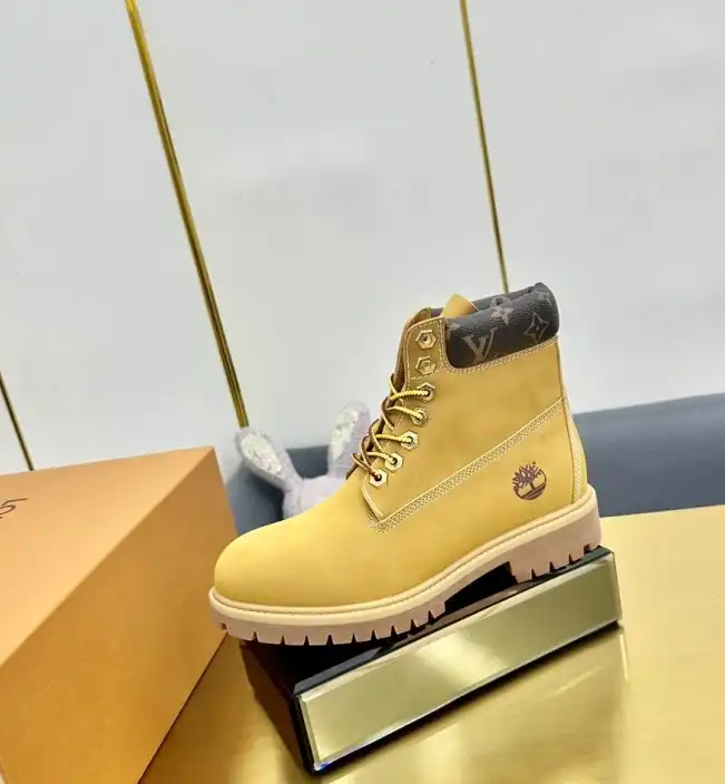 hype LV Boots