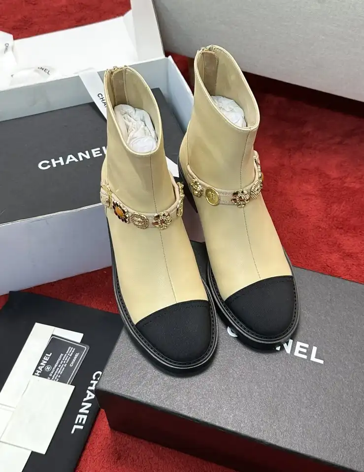 hype Chanel Leather Shoes