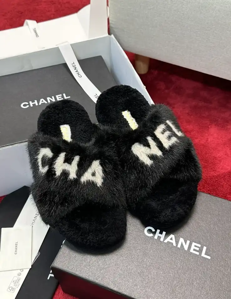 hype Chanel Slippers