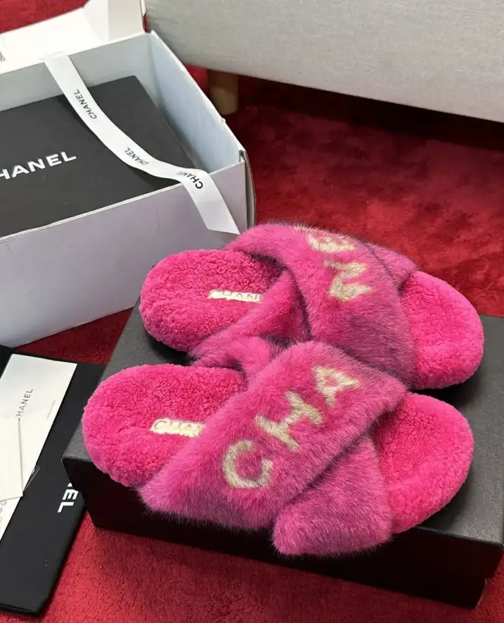 hype Chanel Slippers