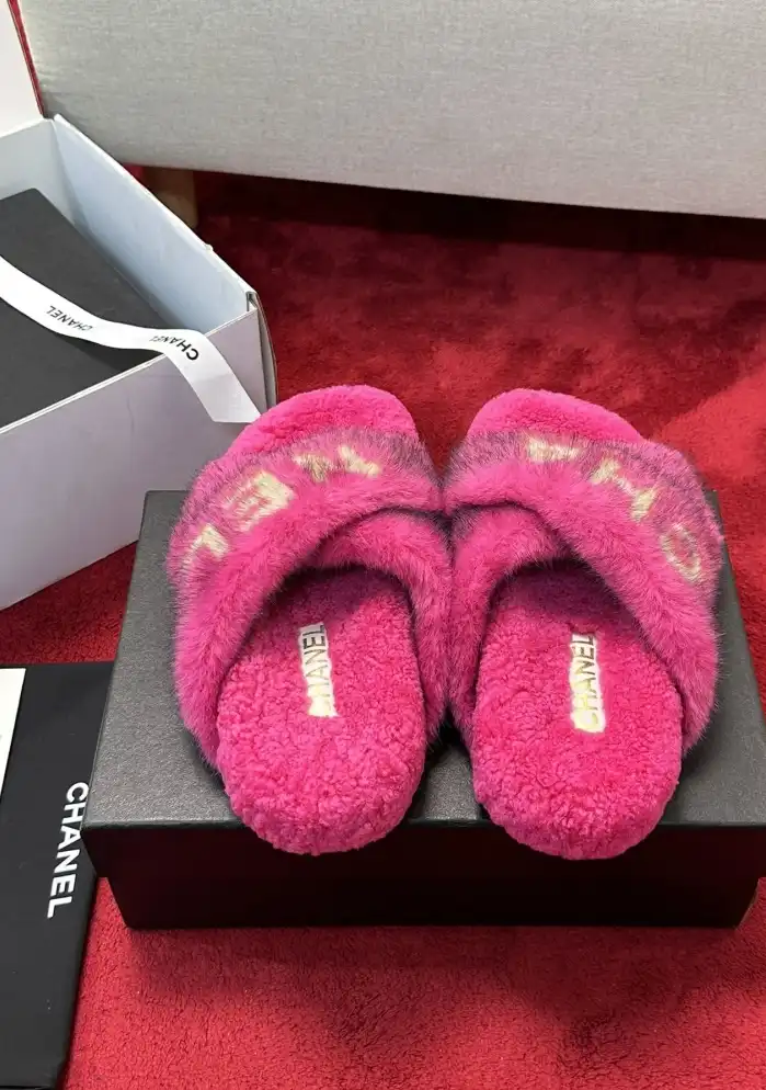 hype Chanel Slippers