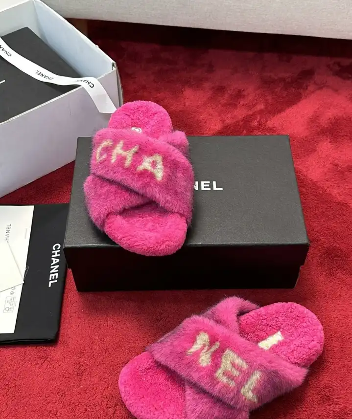 hype Chanel Slippers