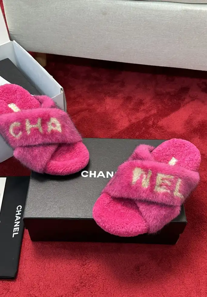 hype Chanel Slippers