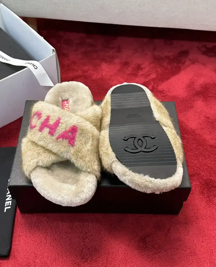 hype Chanel Slippers