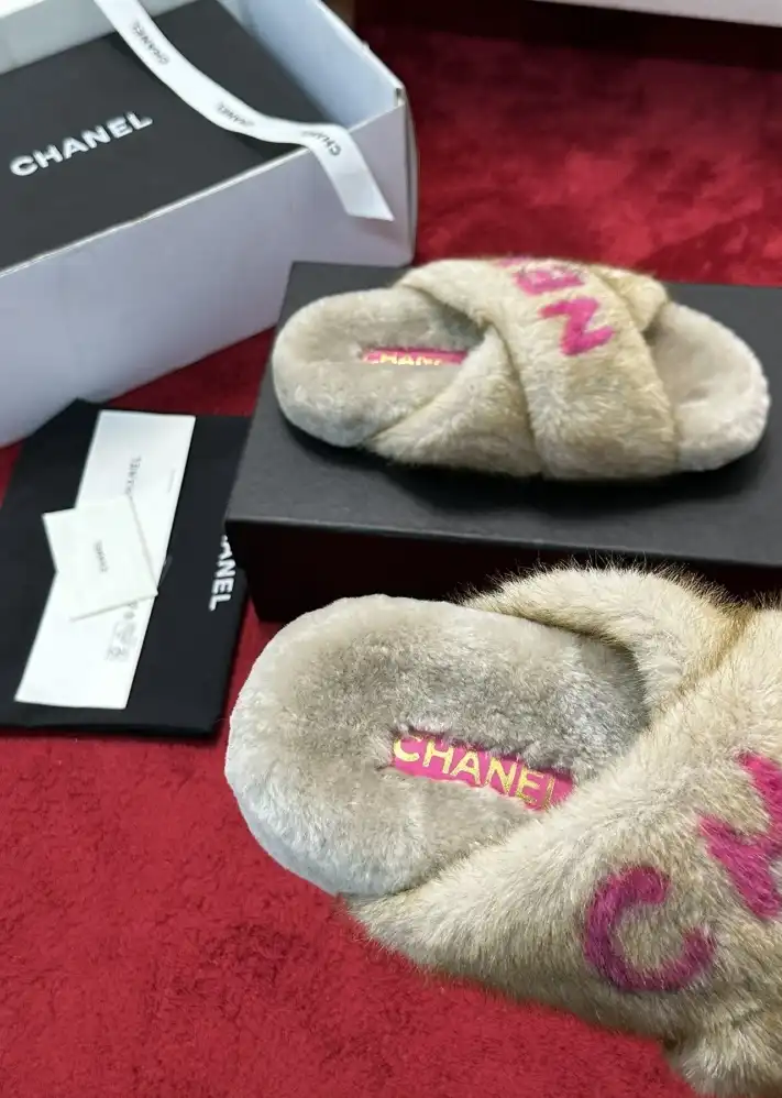 hype Chanel Slippers