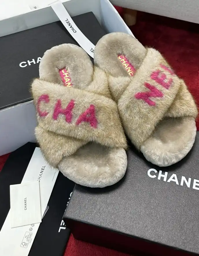 hype Chanel Slippers