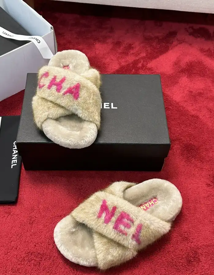 hype Chanel Slippers