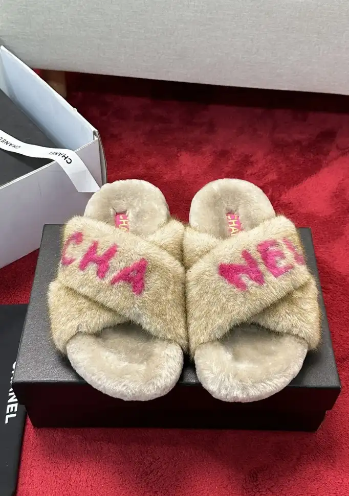 hype Chanel Slippers