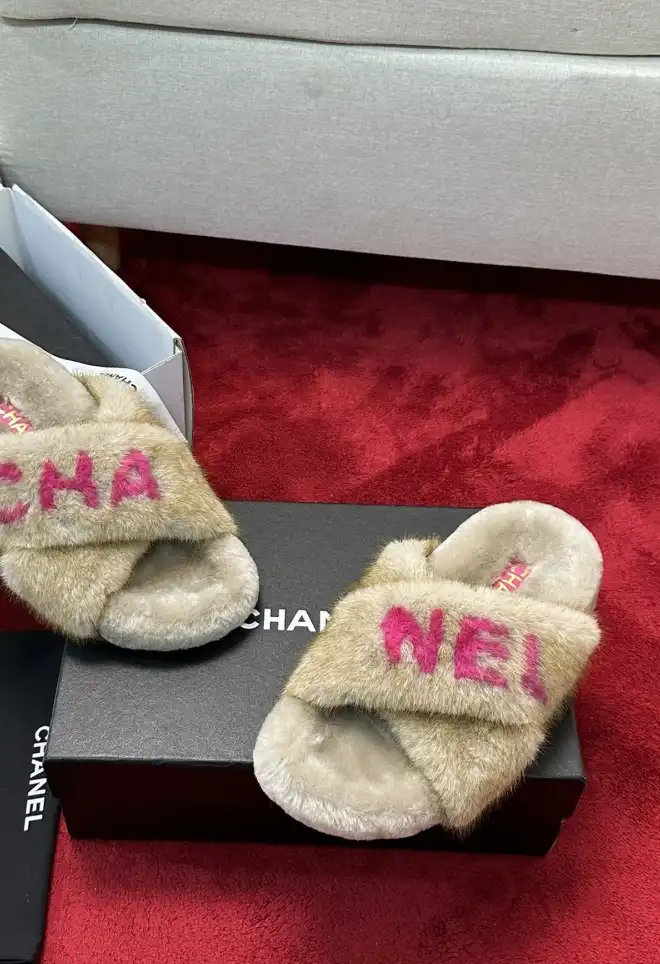 hype Chanel Slippers