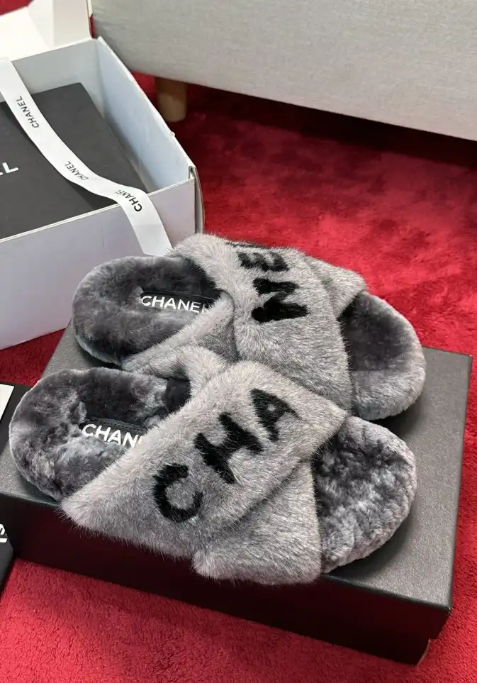 hype Chanel Slippers