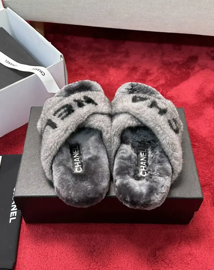 hype Chanel Slippers