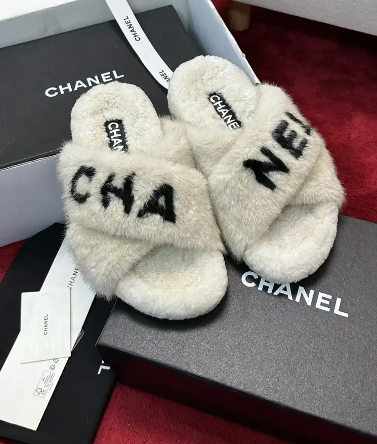 hype Chanel Slippers