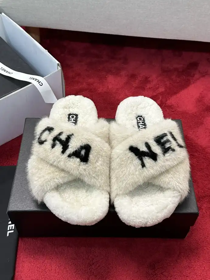 hype Chanel Slippers