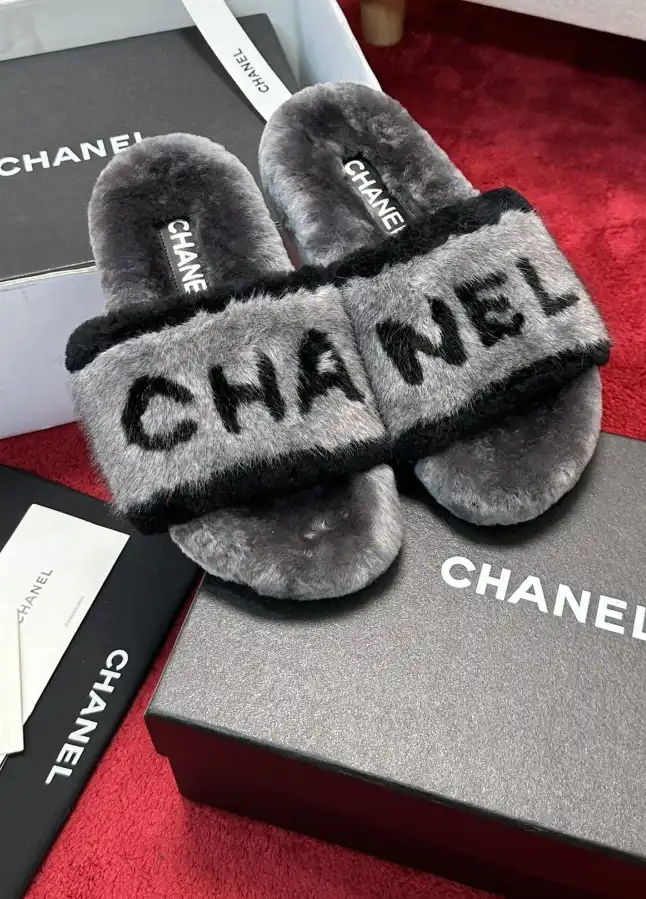 hype Chanel Slippers