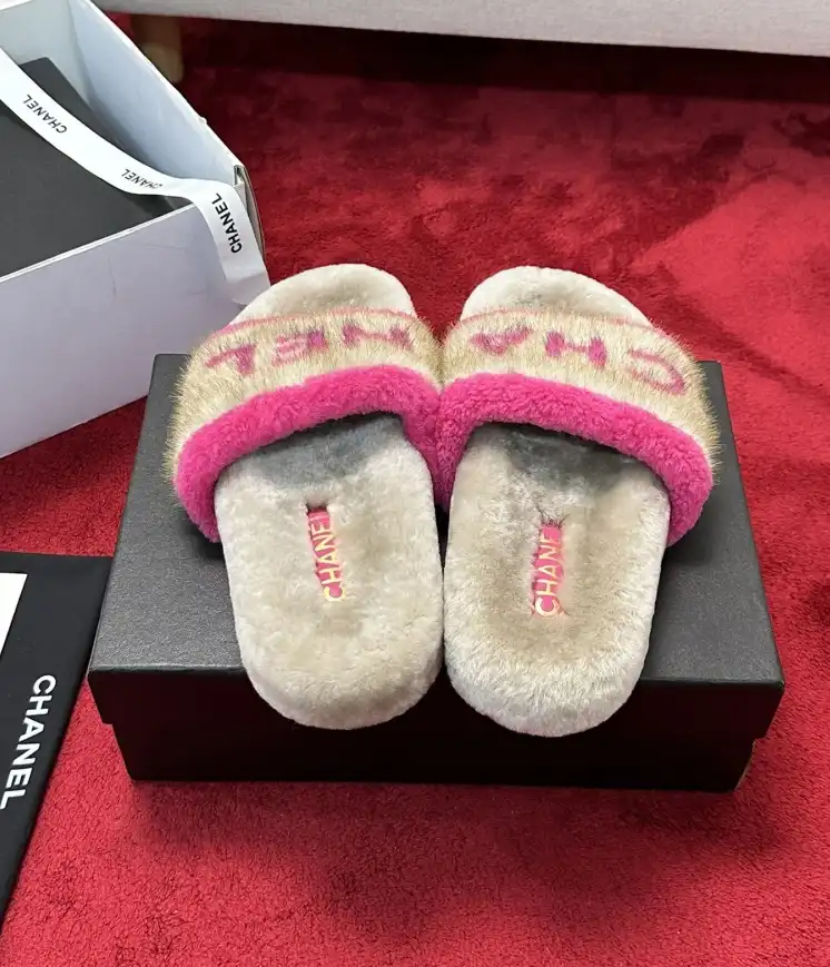 hype Chanel Slippers