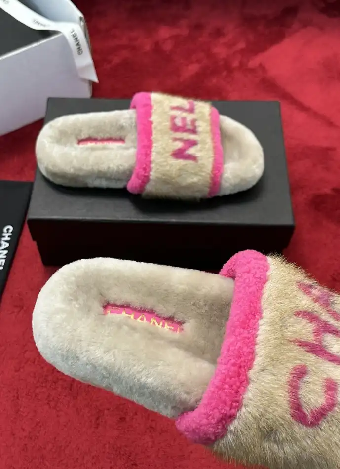 hype Chanel Slippers