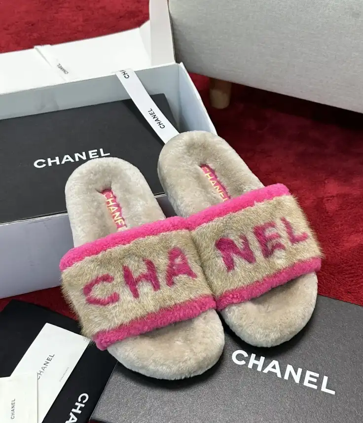 hype Chanel Slippers