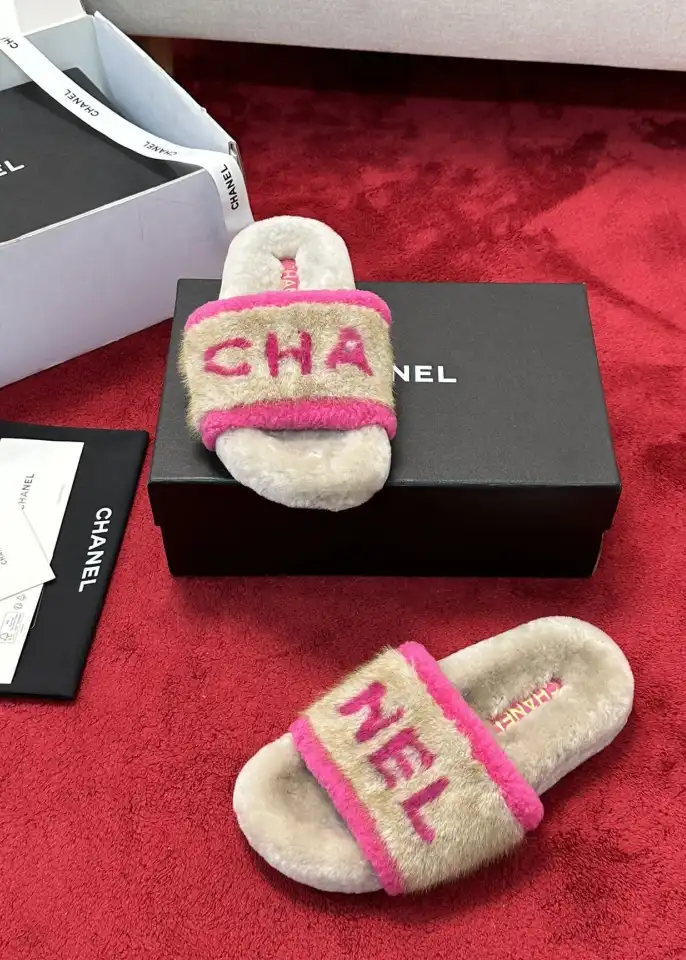 hype Chanel Slippers