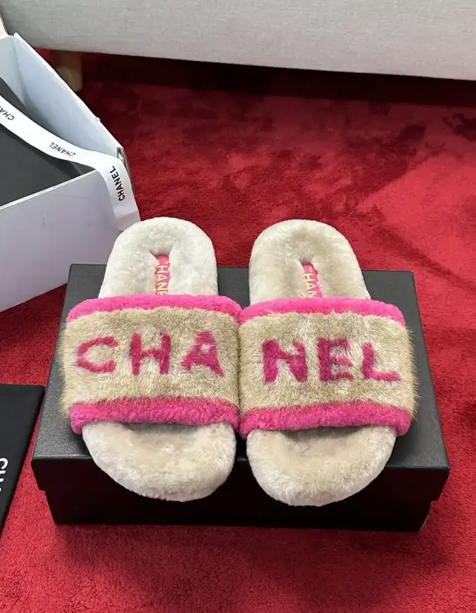 hype Chanel Slippers