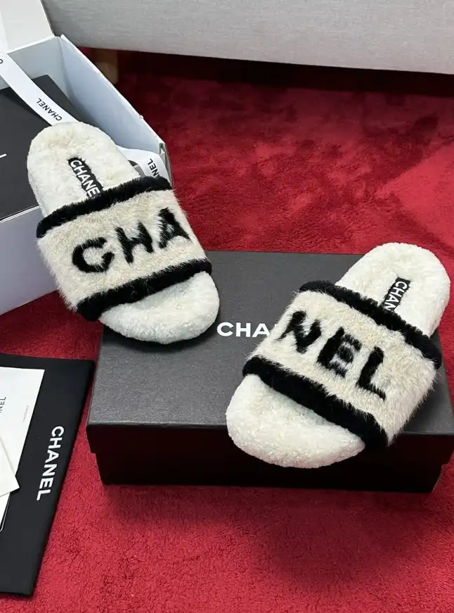 hype Chanel Slippers