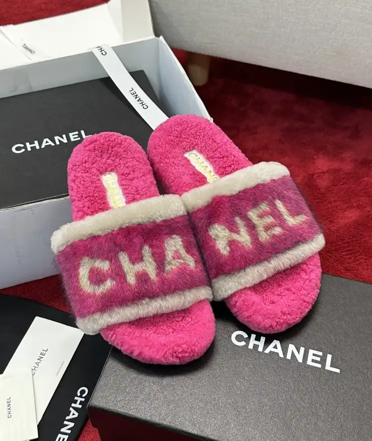 hype Chanel Slippers